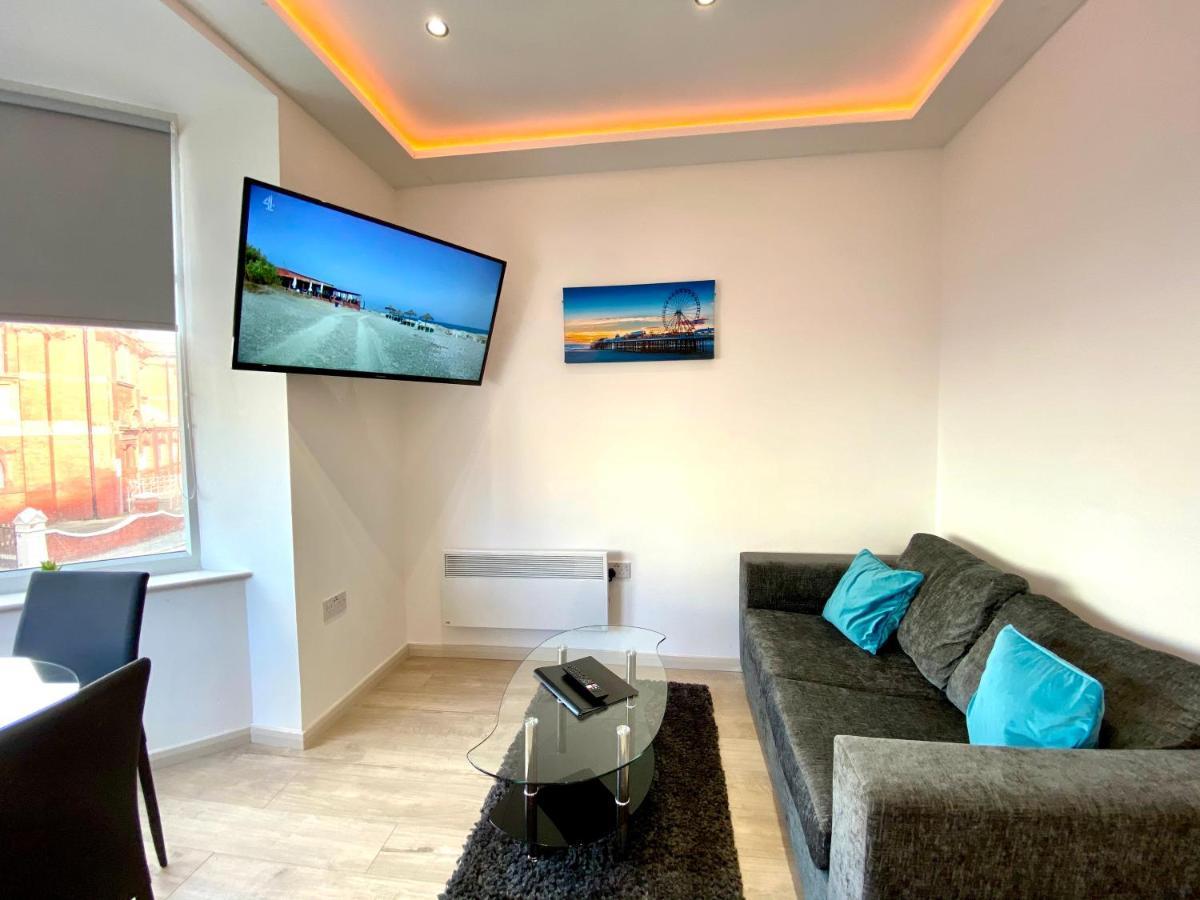 Princess Theatre Beach View Apartments By Blackpool Service Apartments Dış mekan fotoğraf